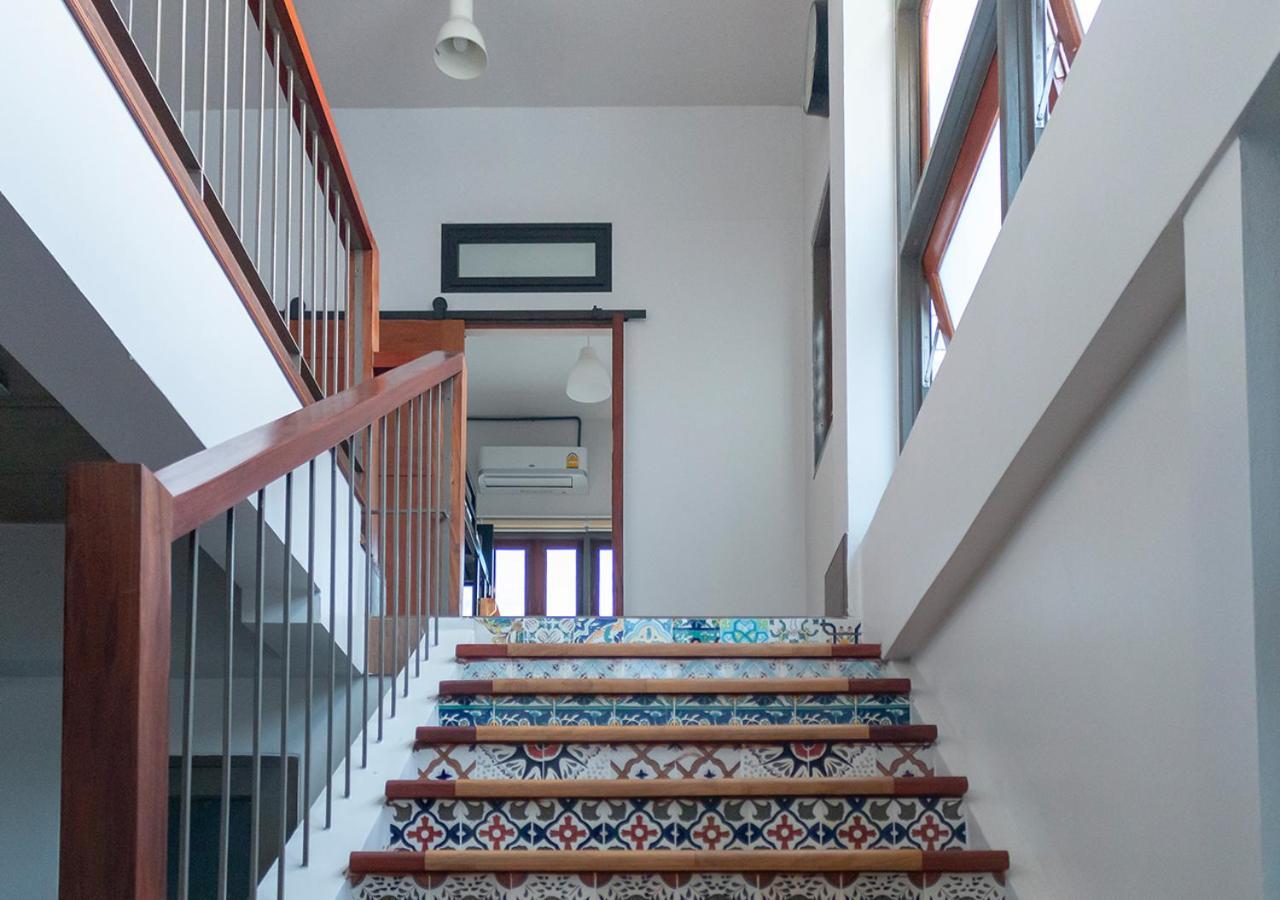Liaw Base House Hostel Μπανγκόκ Εξωτερικό φωτογραφία