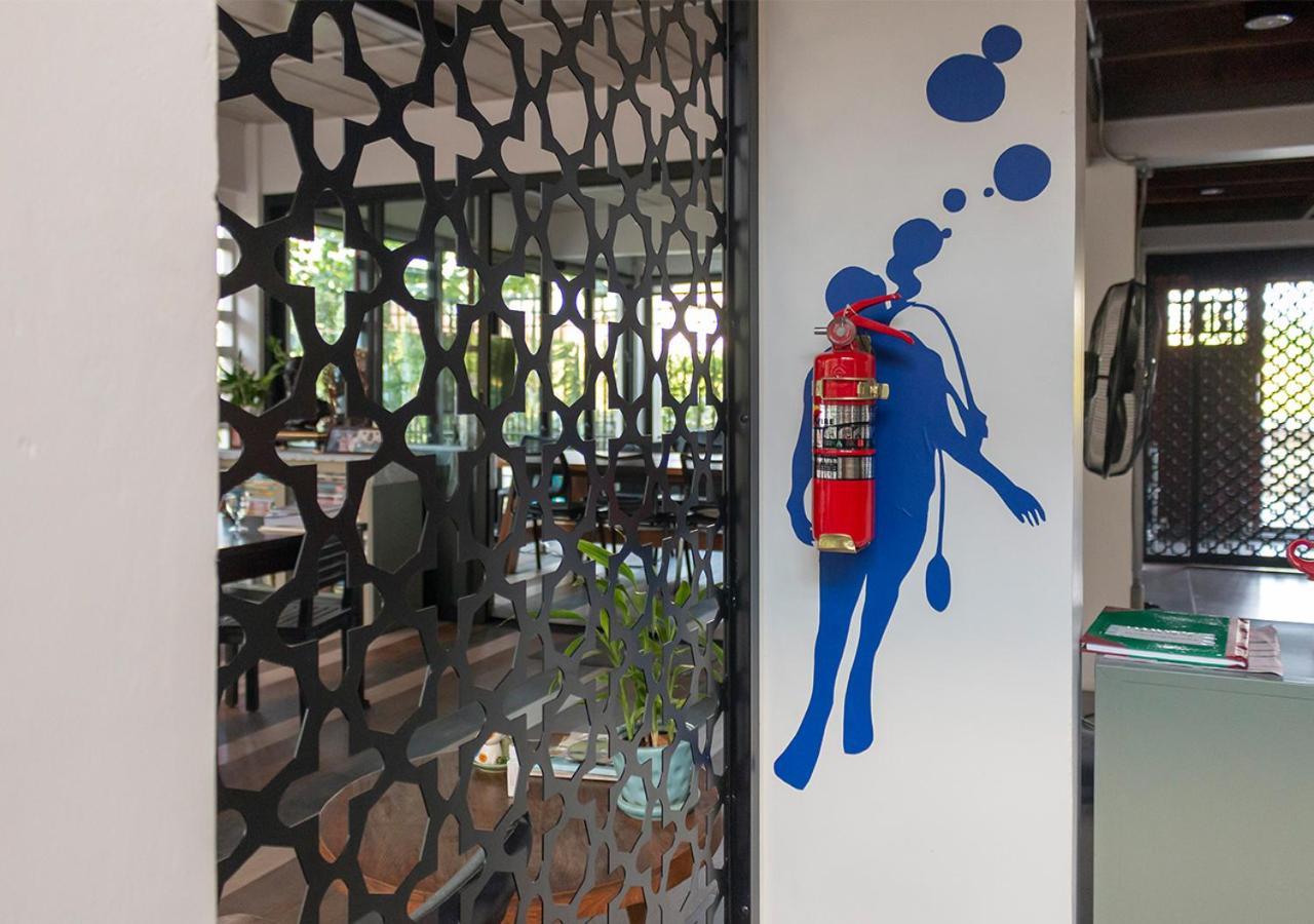 Liaw Base House Hostel Μπανγκόκ Εξωτερικό φωτογραφία