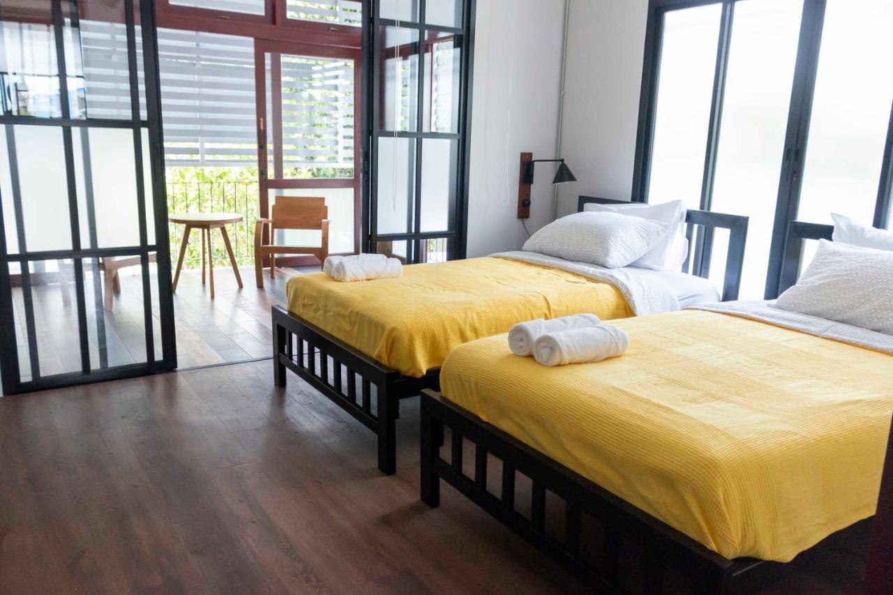 Liaw Base House Hostel Μπανγκόκ Εξωτερικό φωτογραφία